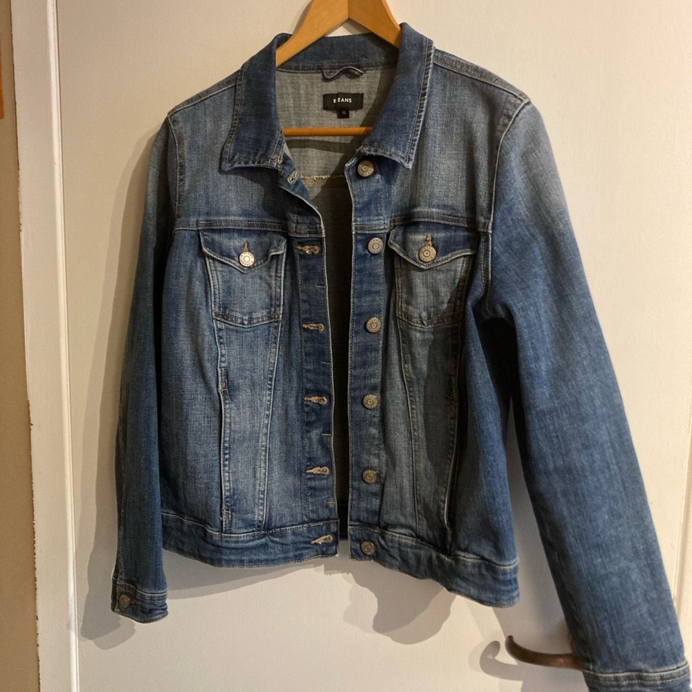R Jean Women's Classic Blue Jean Jacket